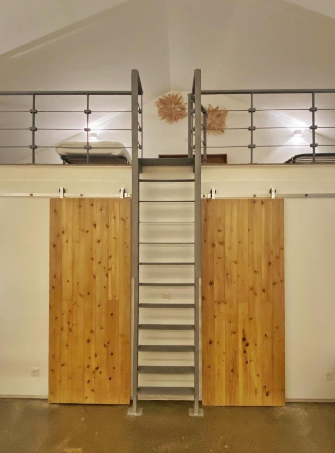 Casa Do Pisao - Cosy And Modern Two-Bedroom Townhouse Angra do Heroísmo Eksteriør billede