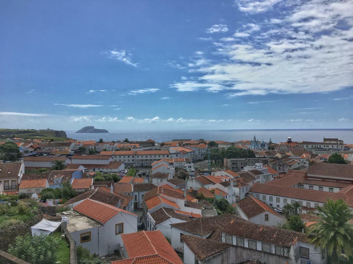 Casa Do Pisao - Cosy And Modern Two-Bedroom Townhouse Angra do Heroísmo Eksteriør billede